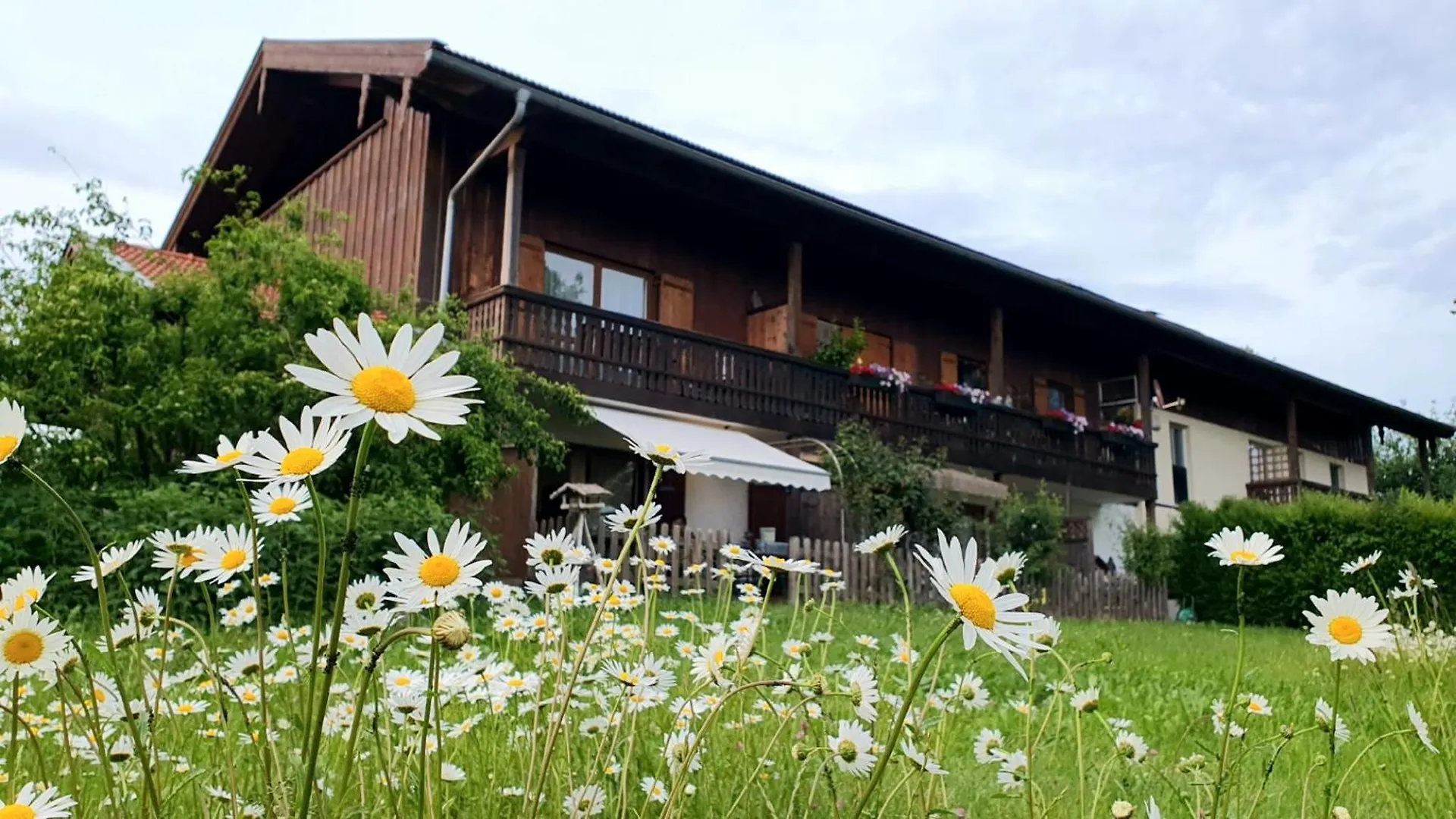 Ferienwohnungen Stecher Bad Endorf 0*,  Almanya